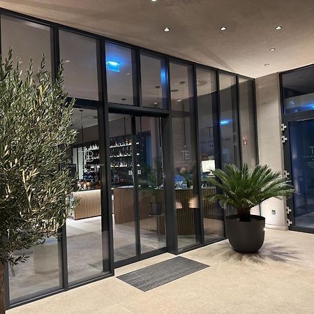 Tivoli Boutique Inn リュブリャナ エクステリア 写真